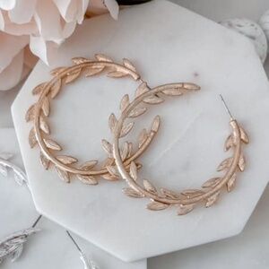 Park Lane Goddess Earrings NWT  Gold